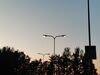 V.S., Elohopeavalaisimia, kuvullisia kauhoja. En osaa sanoa mallia. Päällä piikit lintujen estämiseksi., 04.07.2025